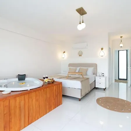Seashell House - Private, Luxury, Pool, Sauna Fethiye