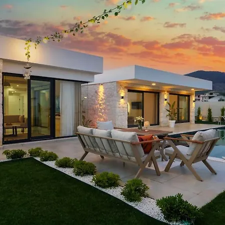 Seashell House - Private, Luxury, Pool, Sauna Fethiye